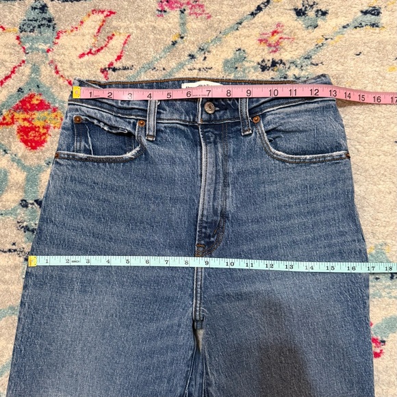 A&F the crop wide leg ultra high rise jeans - Picture 4 of 6